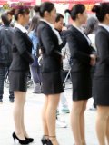 (16p)制服妹子的黑色高跟比较吸引人，看得口水直流